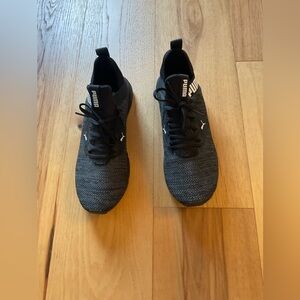 Puma Men's Black Running Shoes, Size 9.5